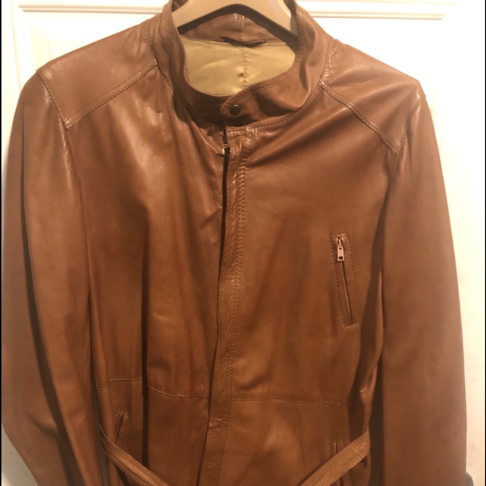 Men’s vintage leather jacket.